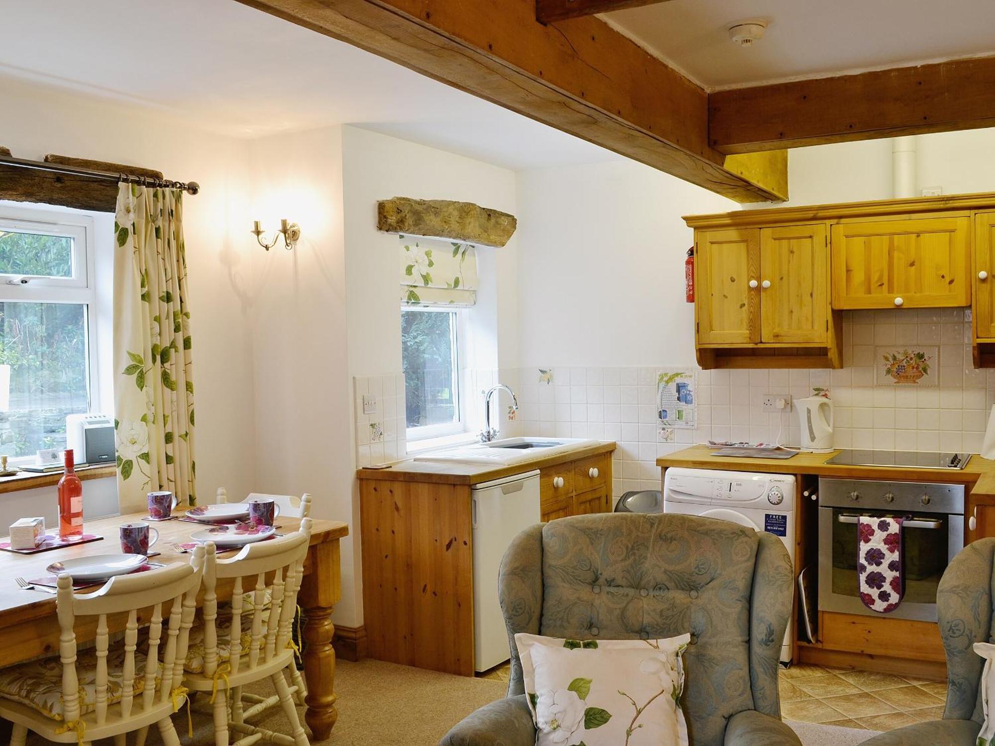 Waterstead Cottage Уитби Экстерьер фото